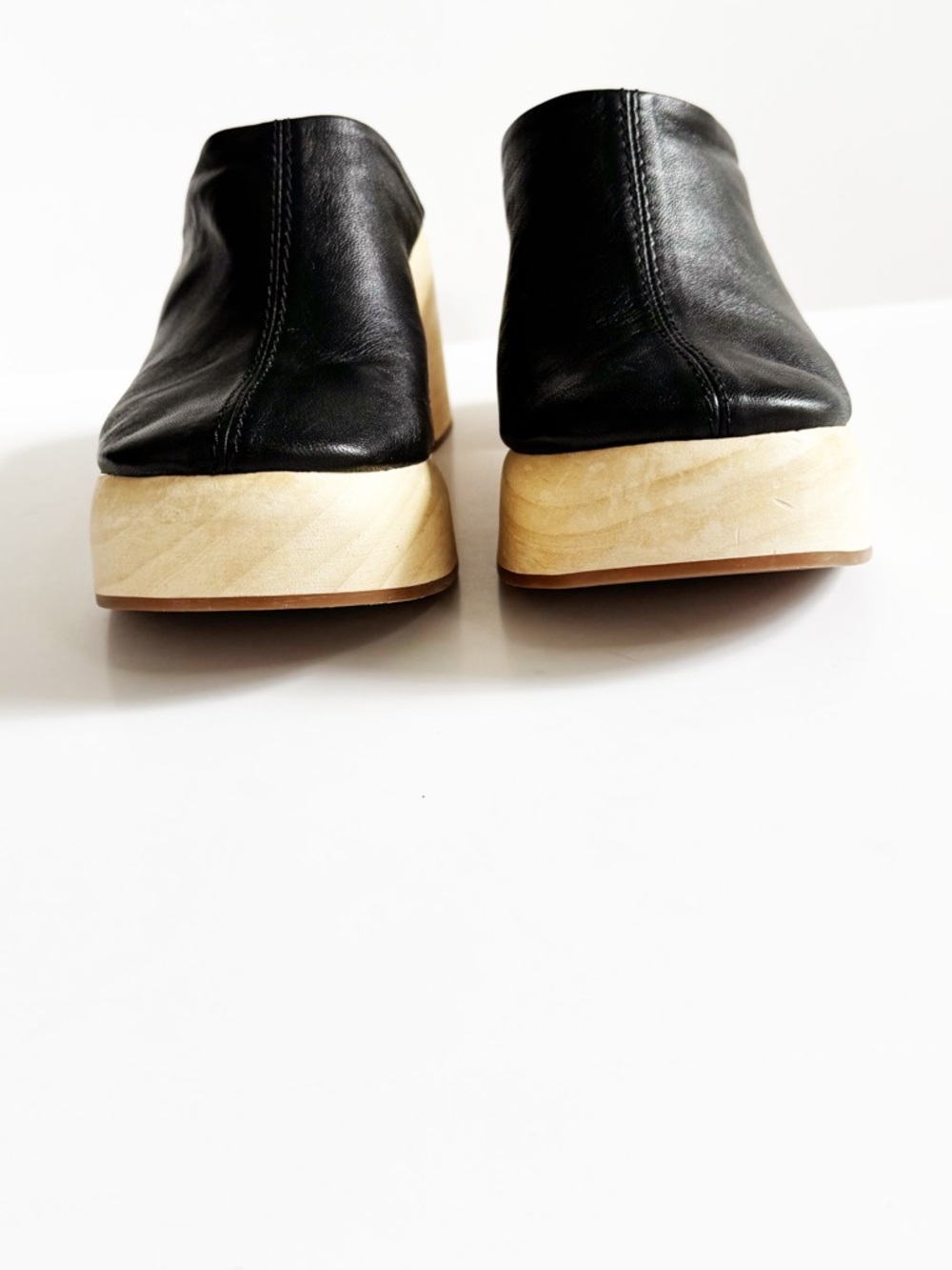 E8 By MIISTA Roberta Wooden Platform Clog In Black Leather | 39 - Picture 5 of 11